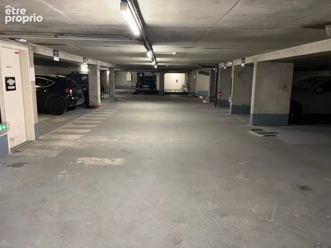 Parking à vendre à Paris-11e (75011) - photo 2