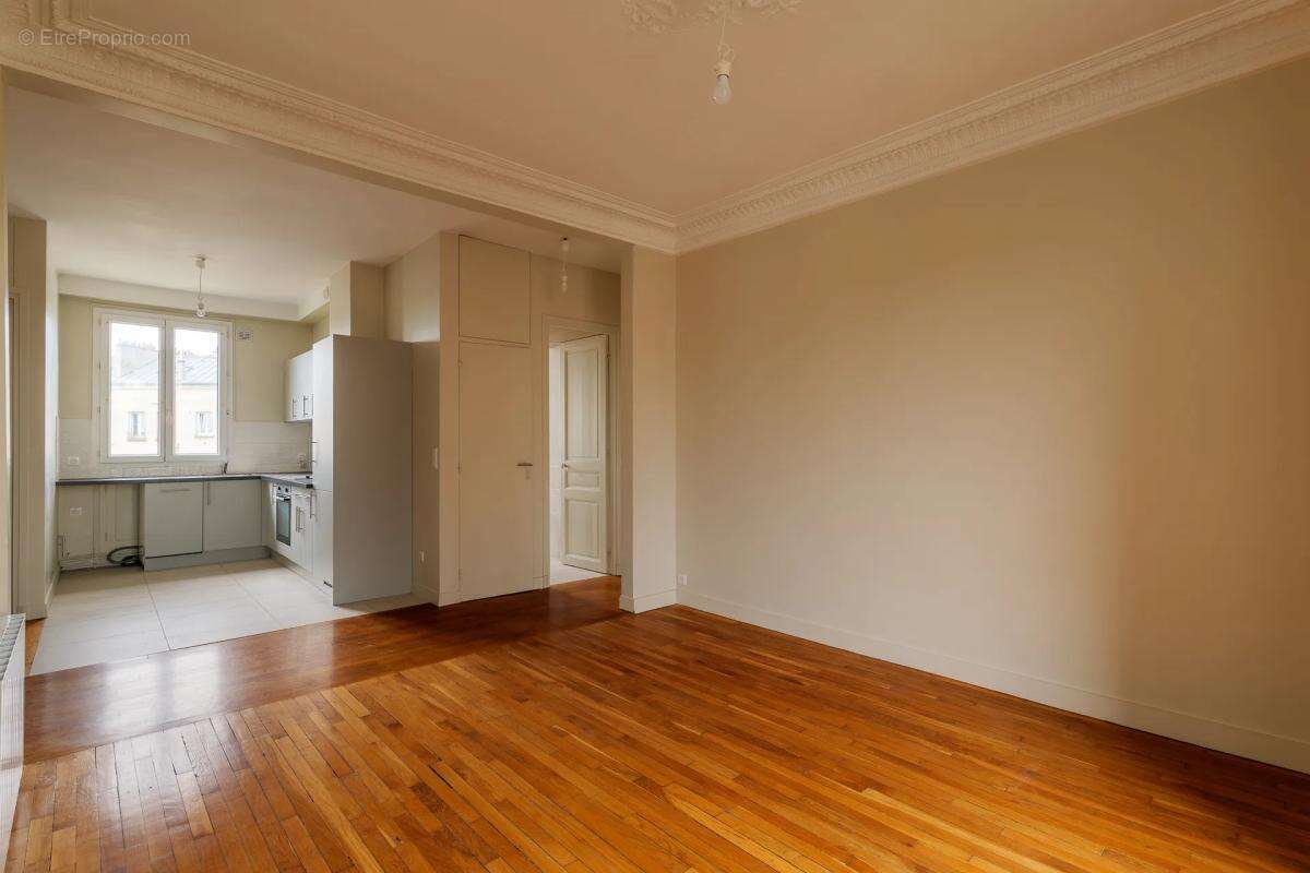 Appartement à LE RAINCY