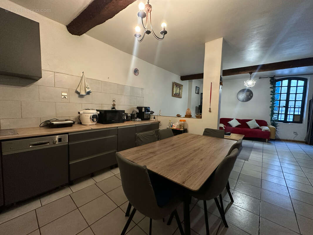 Appartement à BEAUCAIRE