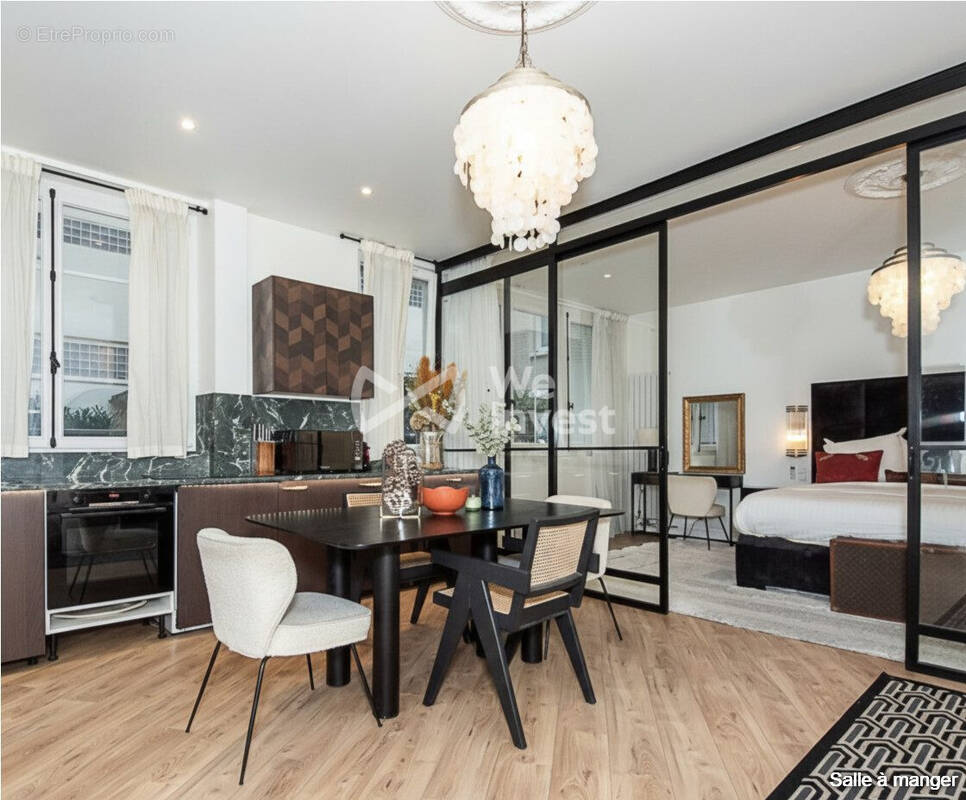 Appartement à PARIS-15E