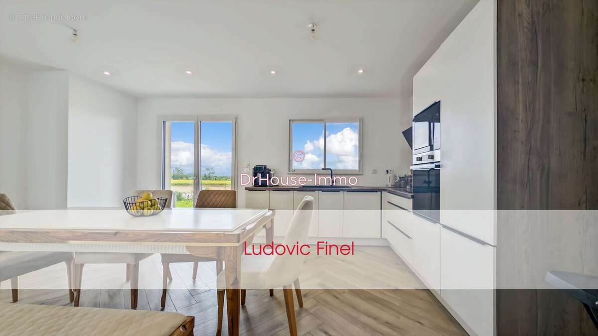 Maison 140 m² à Courseulles-Sur-Mer  - photo 11