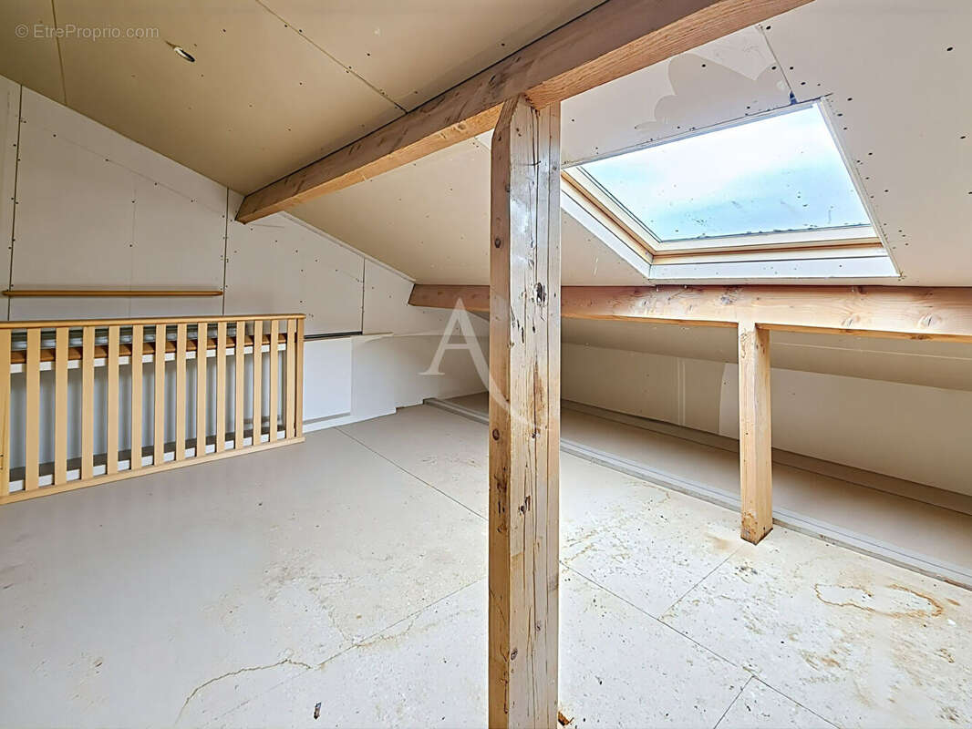 Appartement à OZOIR-LA-FERRIERE