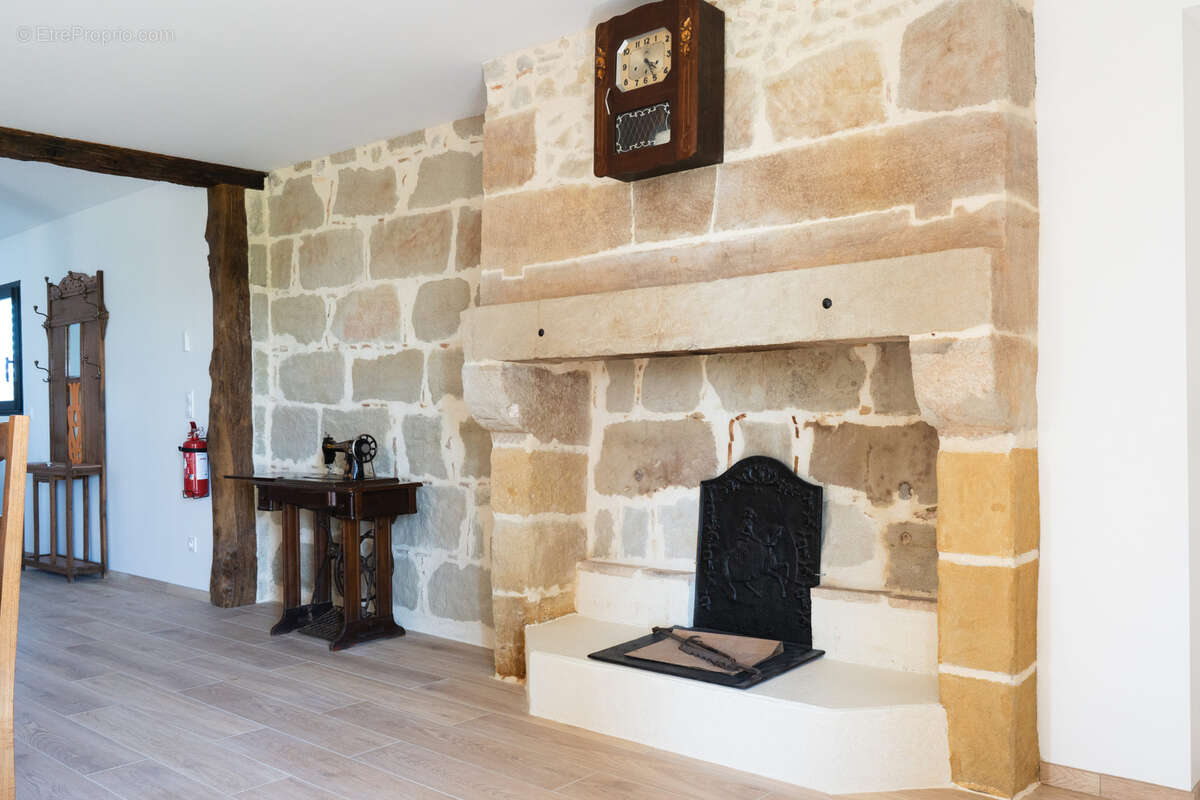Maison 9 pièces - 260m2 - photo 7