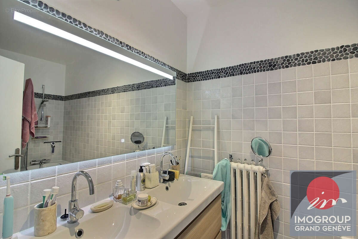 Appartement à DIVONNE-LES-BAINS