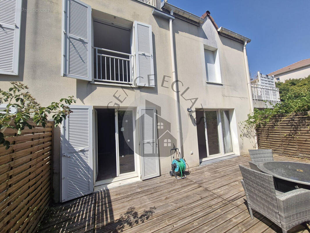 Appartement à MONTEVRAIN