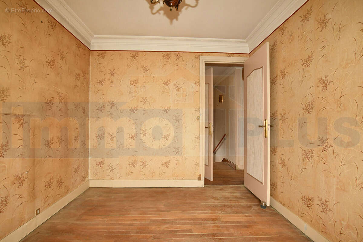 Maison à BOIS-D'ARCY