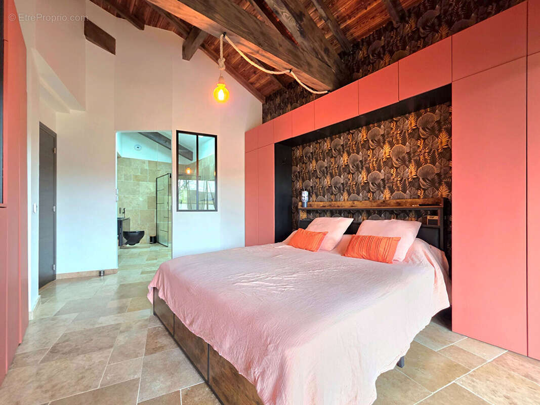 Maison à ROMANS-SUR-ISERE