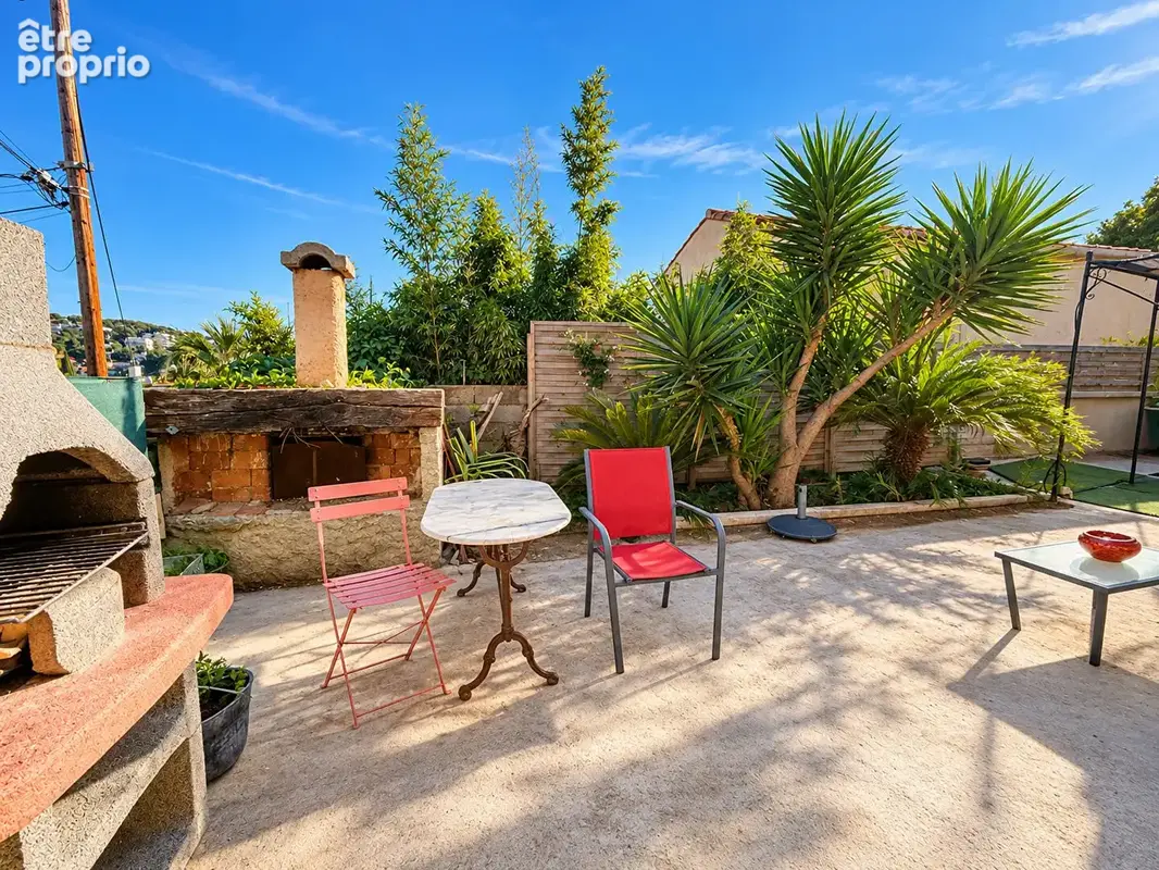 Bas de MAISON 3 pièces de 69,95 m² avec terrasse et jardin (83430) SAINT MANDRIER SUR MER - photo 19