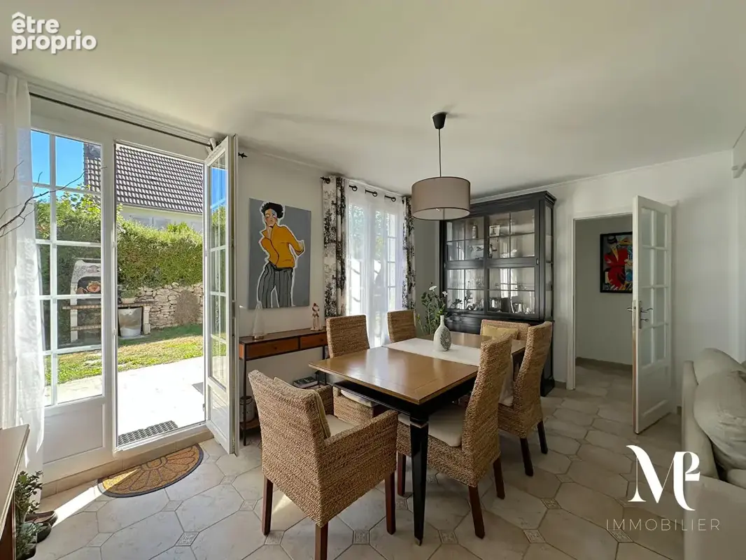 Maison familiale - 142m²  - terrain de 590m² - photo 5
