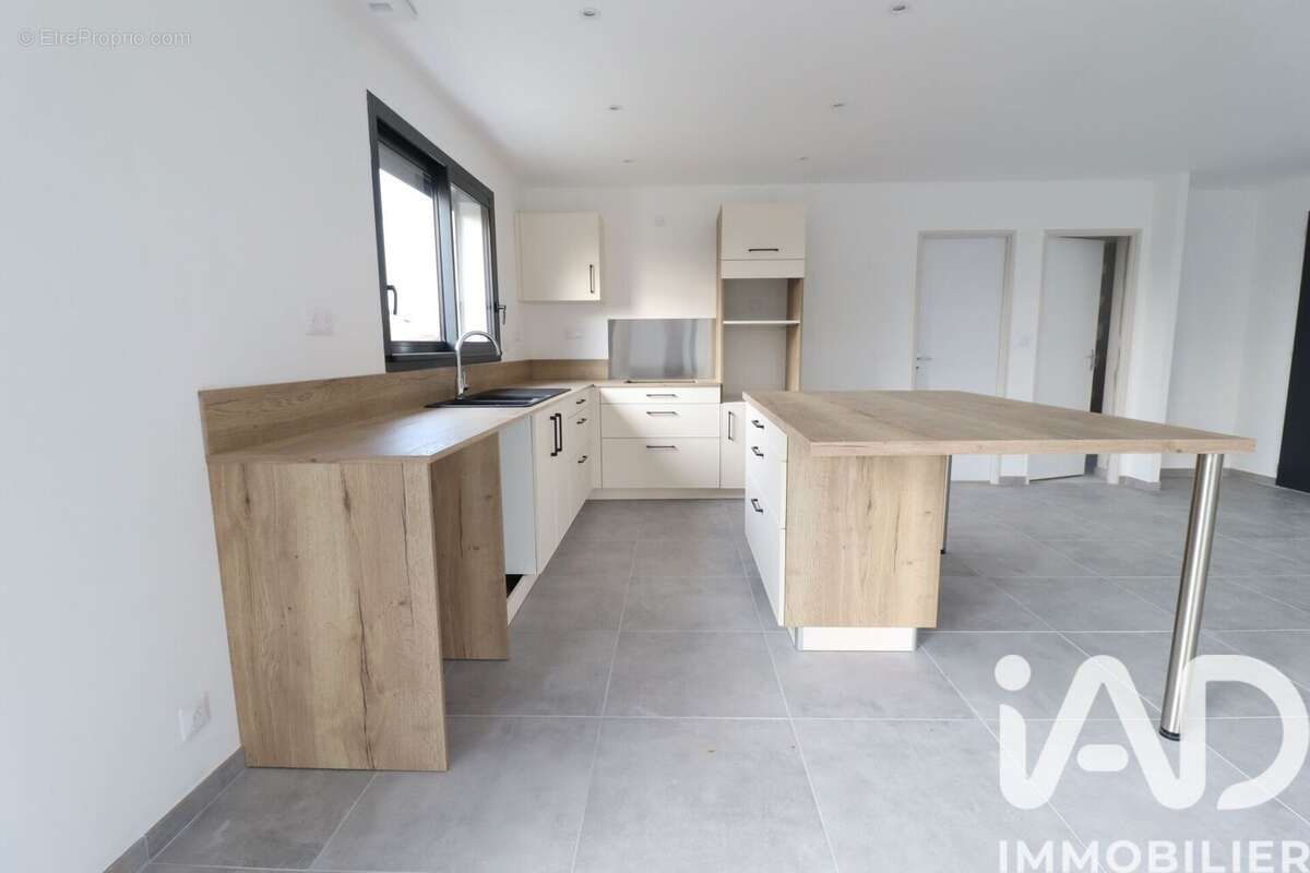 Maison 116 m² à Sermentizon  - photo 3