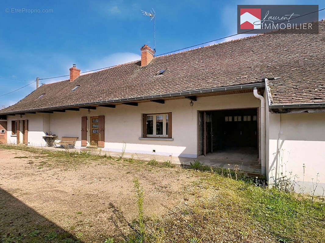 A Vendre Simandre - Longère 3 pièces 91 m2 - photo 5