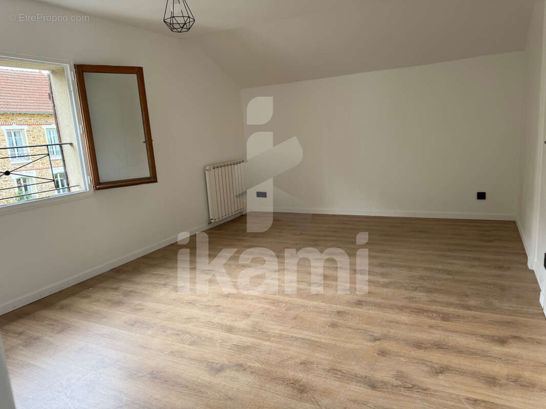 Maison à AULNAY-SOUS-BOIS