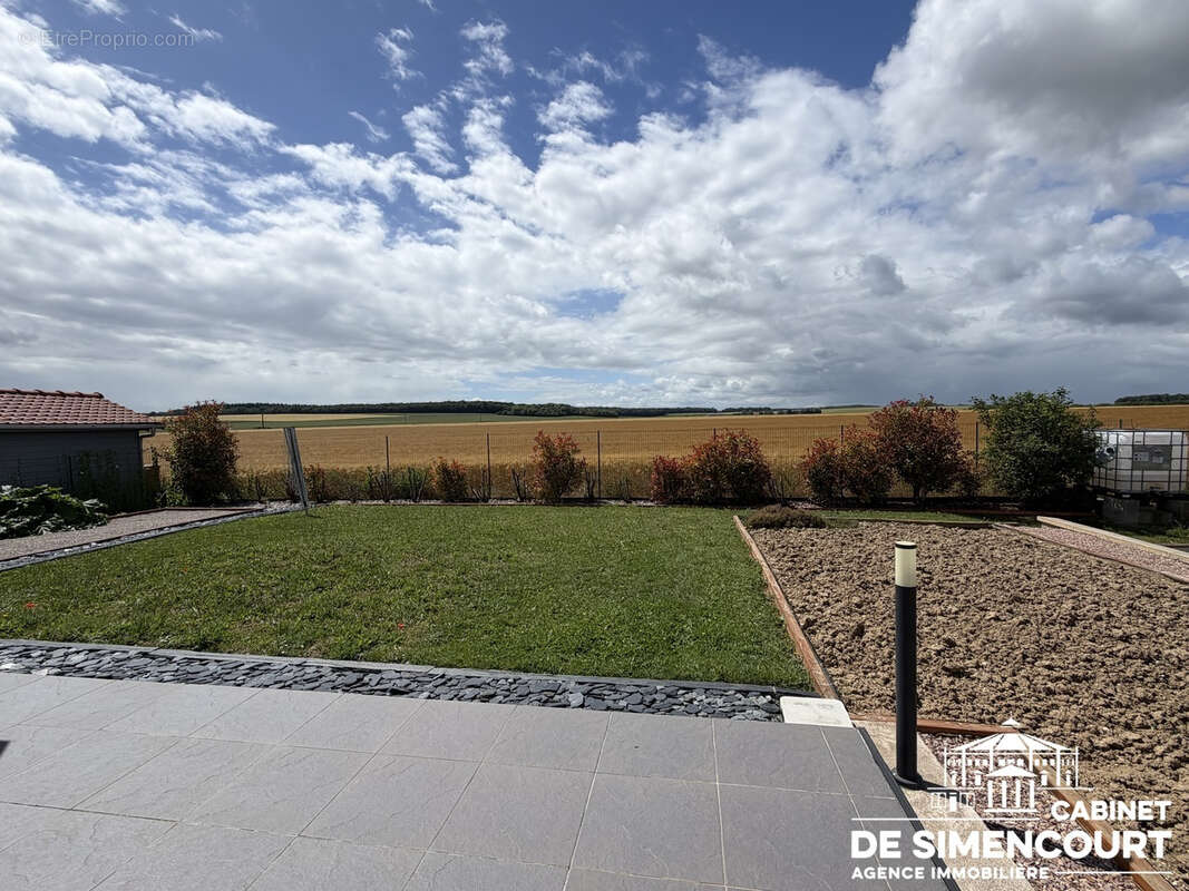Maison à AILLY-SUR-SOMME