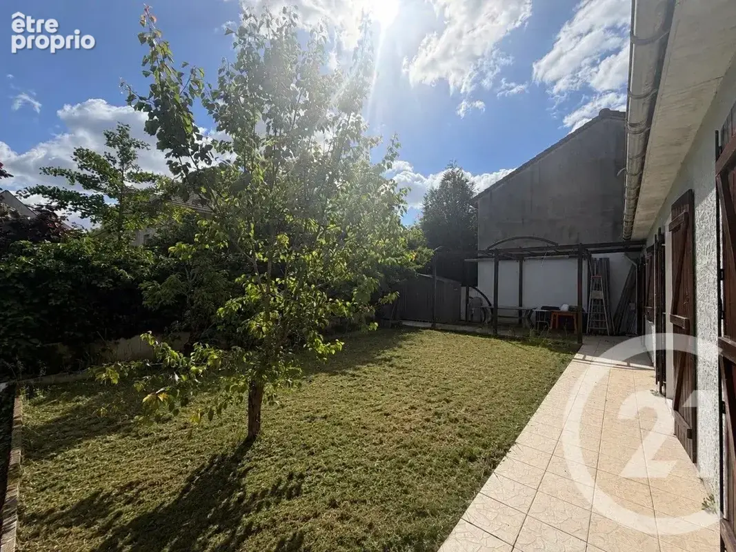 Maison 5 pièces 94 m² à vendre à Antony (92160) - photo 2