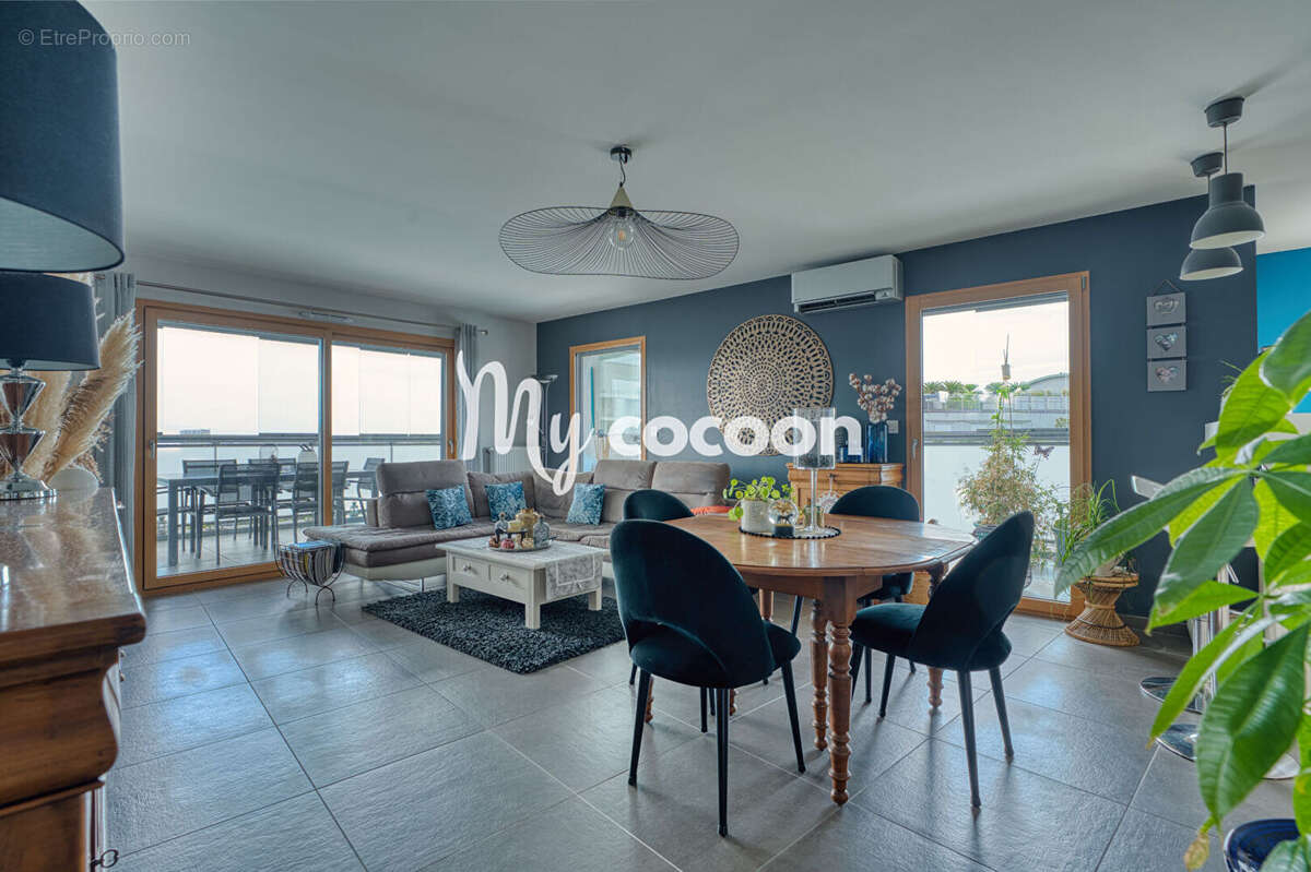 Appartement à LYON-8E