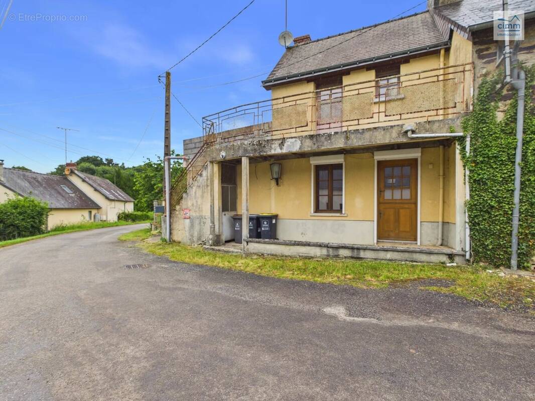 Maison à LES BRULAIS