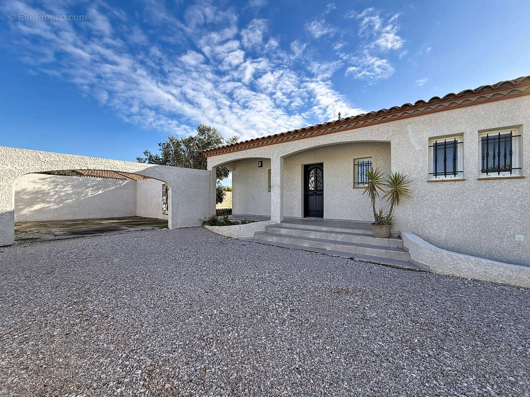 Maison à PIA