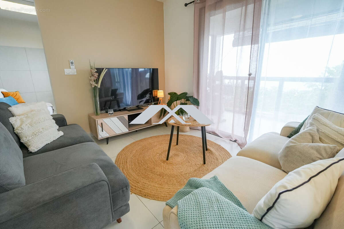 Maison 101 m² à Saint-Joseph  - photo 5