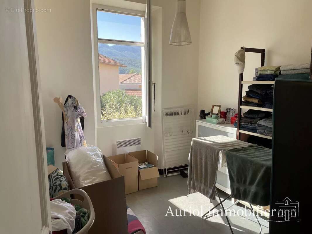 Maison à SAINT-ZACHARIE