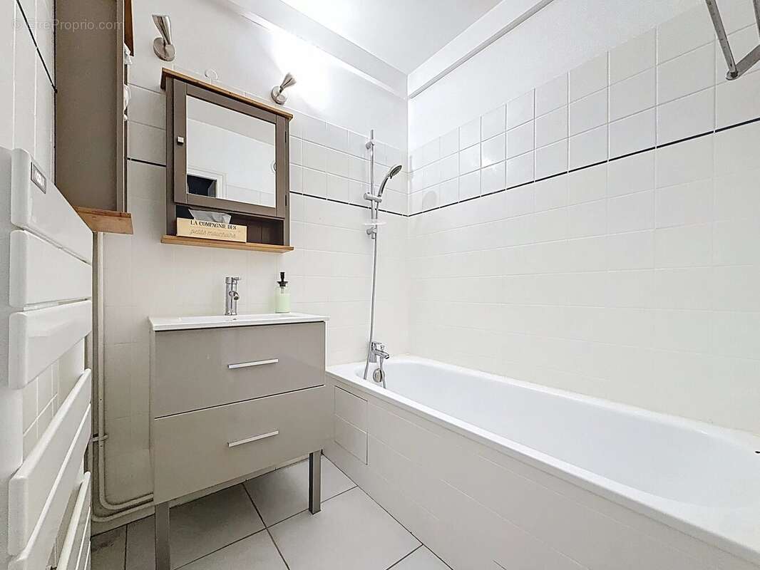 Appartement à VERNAISON