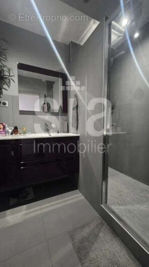 Appartement à PARIS-12E