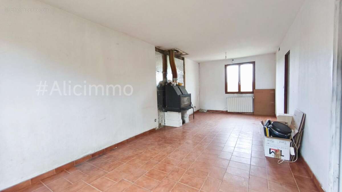 Maison Le Meix Saint Epoing 4 pièce(s) 99 m2 - photo 5