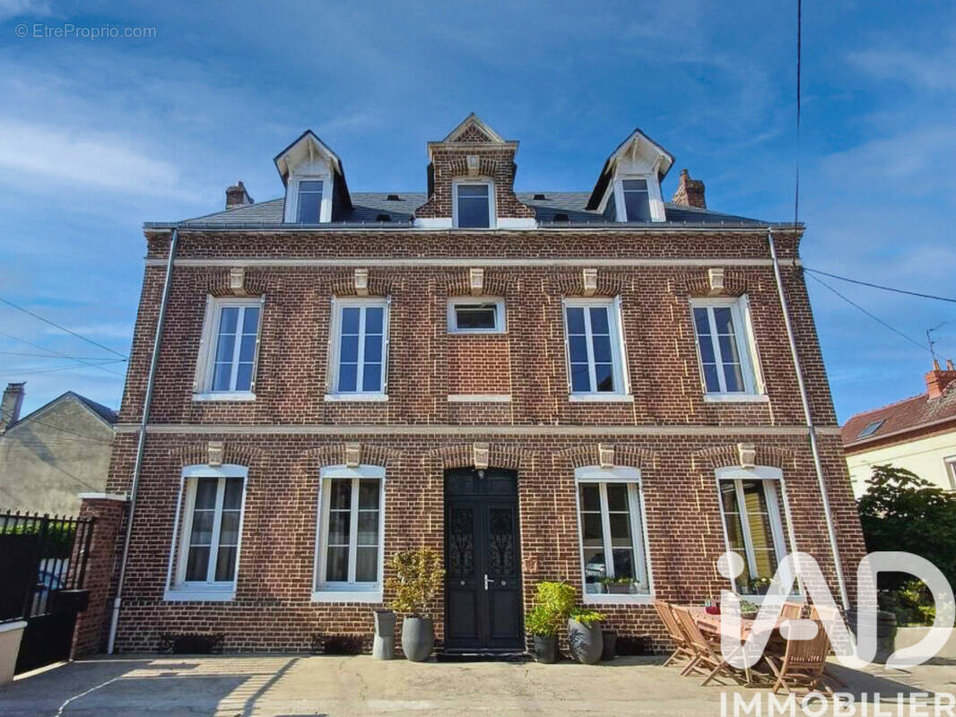 Photo 1 - Maison à LE PETIT-QUEVILLY