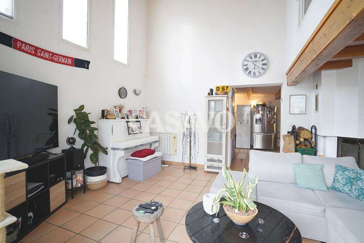 Vente Maison 7 pièces de 165m² - 85630 Barbâtre - photo 2