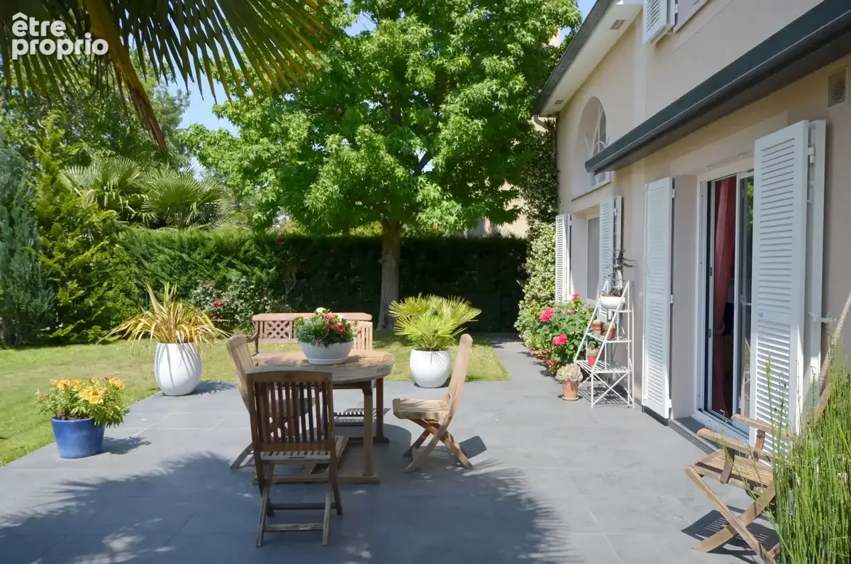 Maison à CROISSY-SUR-SEINE