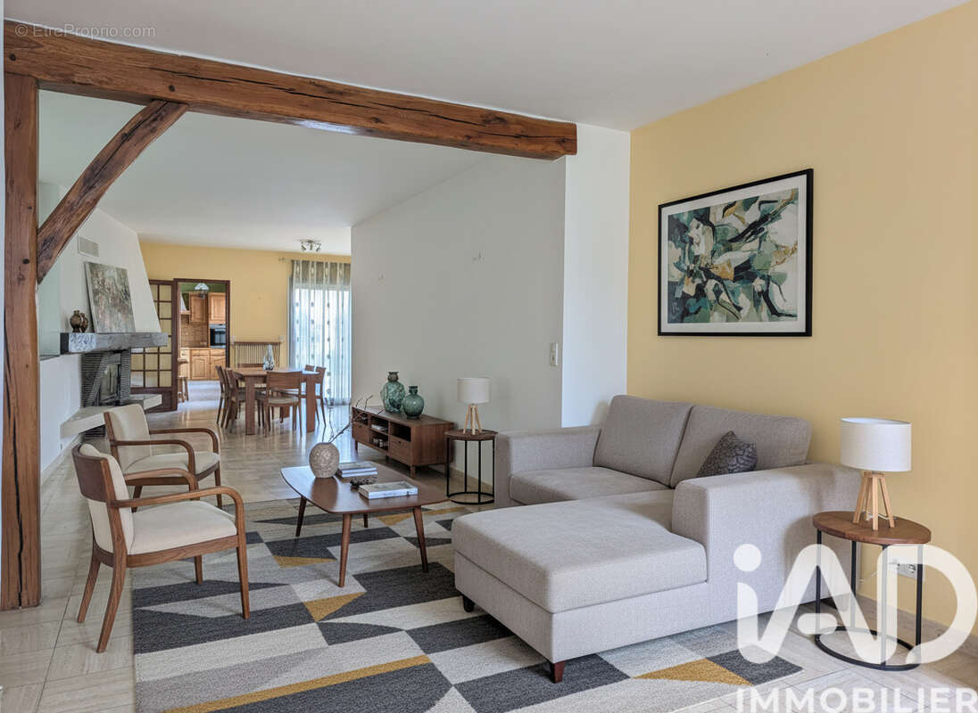 Maison 217 m² à Chalons-En-Champagne  - photo 4