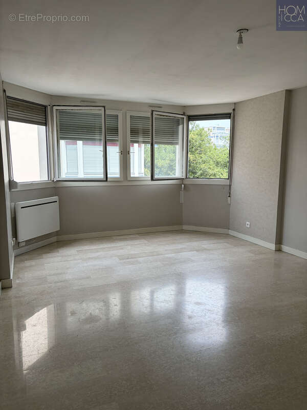 Appartement à LYON-6E