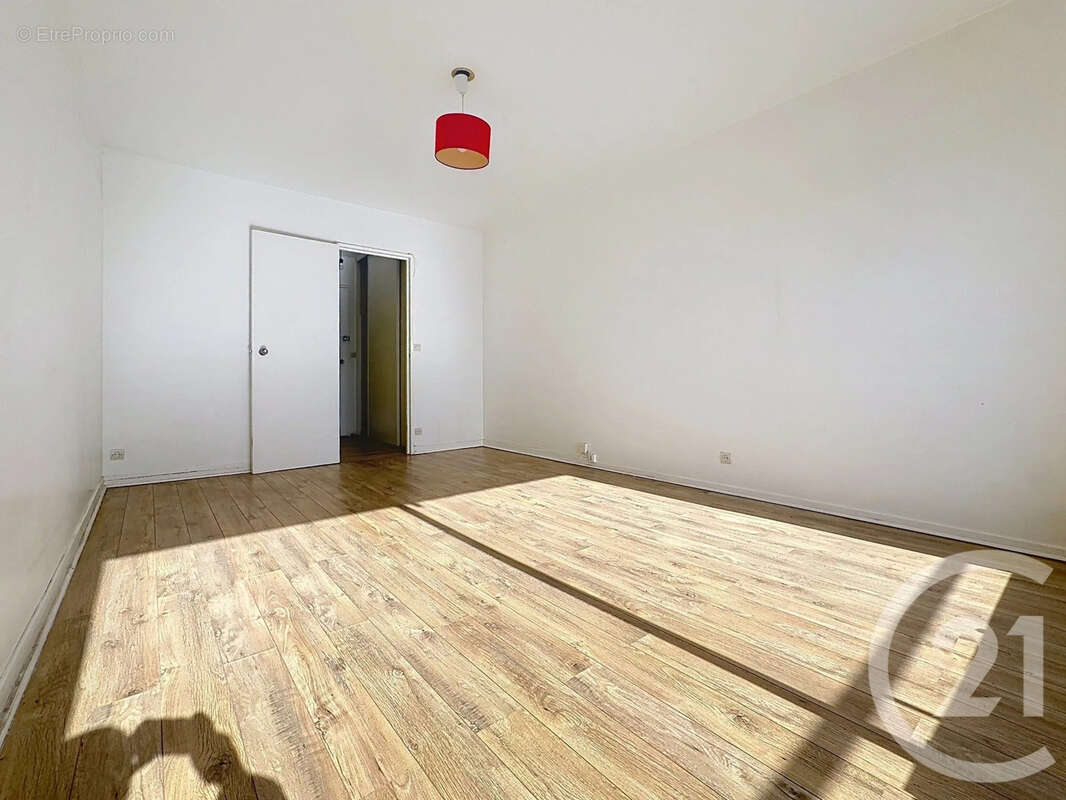 Appartement à PARIS-12E