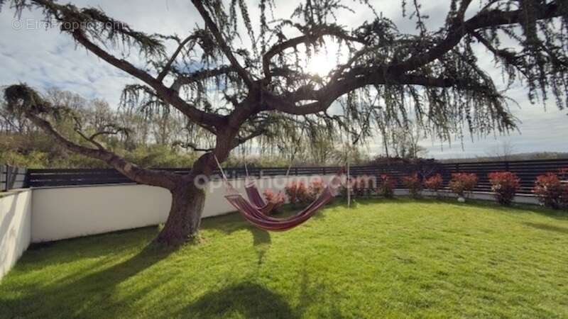 Maison familiale rénovée avec prestations haut de gamme – DPE A – Piscine chauffée– Environnement privilégié  - photo 4