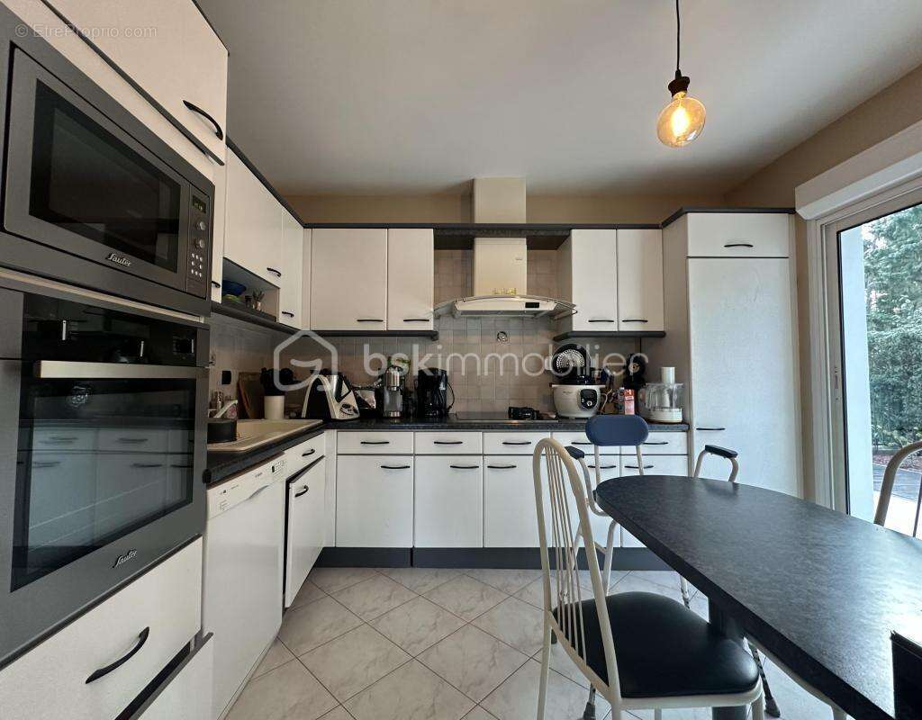 Maison à ARDENAY-SUR-MERIZE