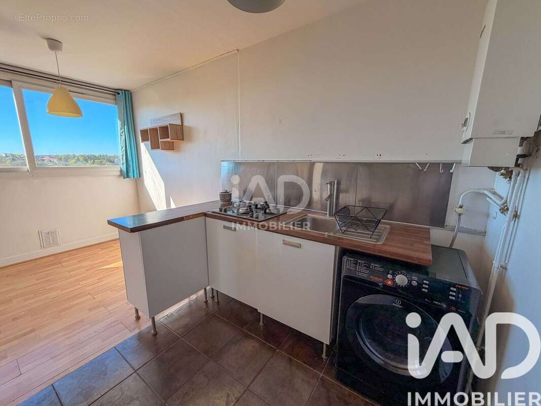 Photo 9 - Appartement à SAVIGNY-SUR-ORGE