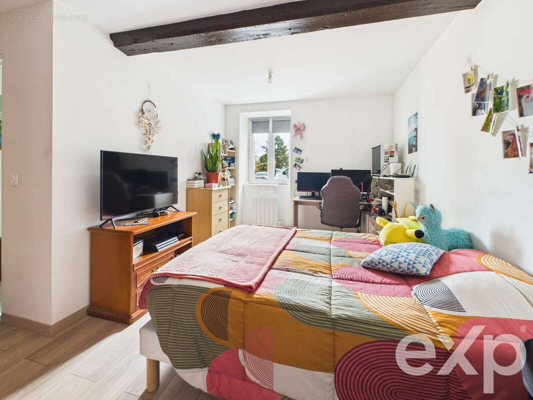 Maison à SAINT-GEORGES-D'ESPERANCHE