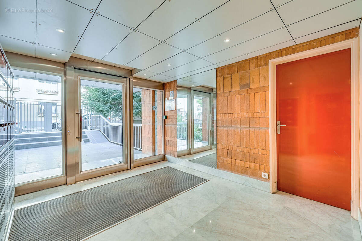 Appartement à PARIS-19E