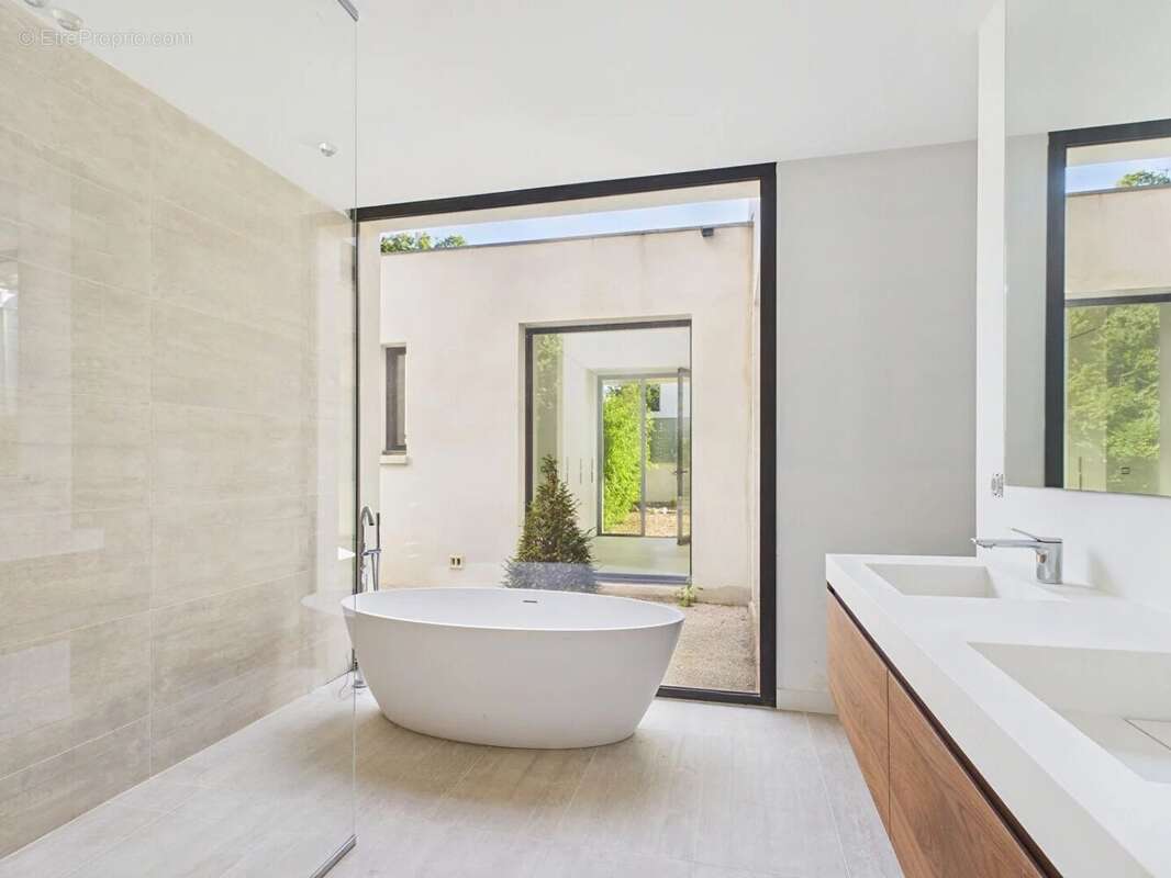 Maison à SAINT-REMY-DE-PROVENCE