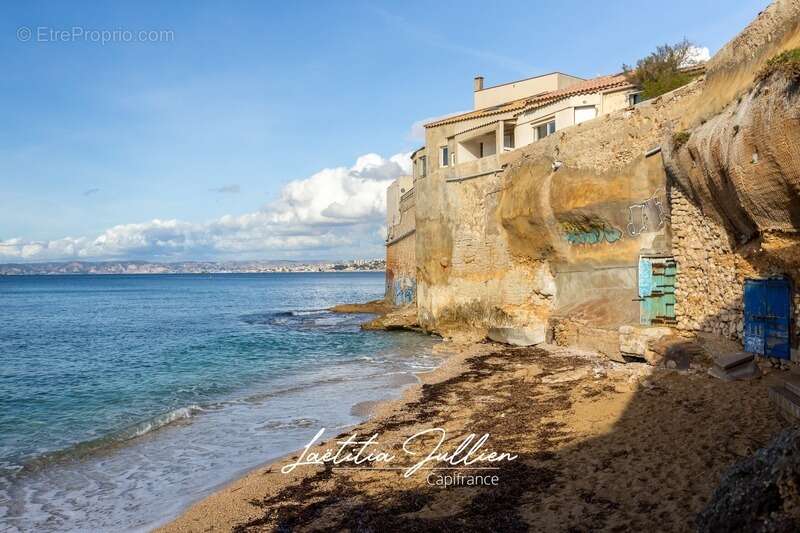 Appartement à MARSEILLE-8E