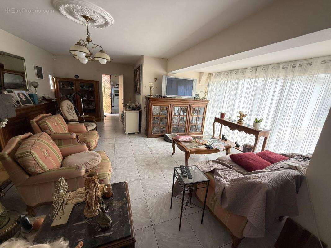 Maison 112 m² à Cazilhac  - photo 3