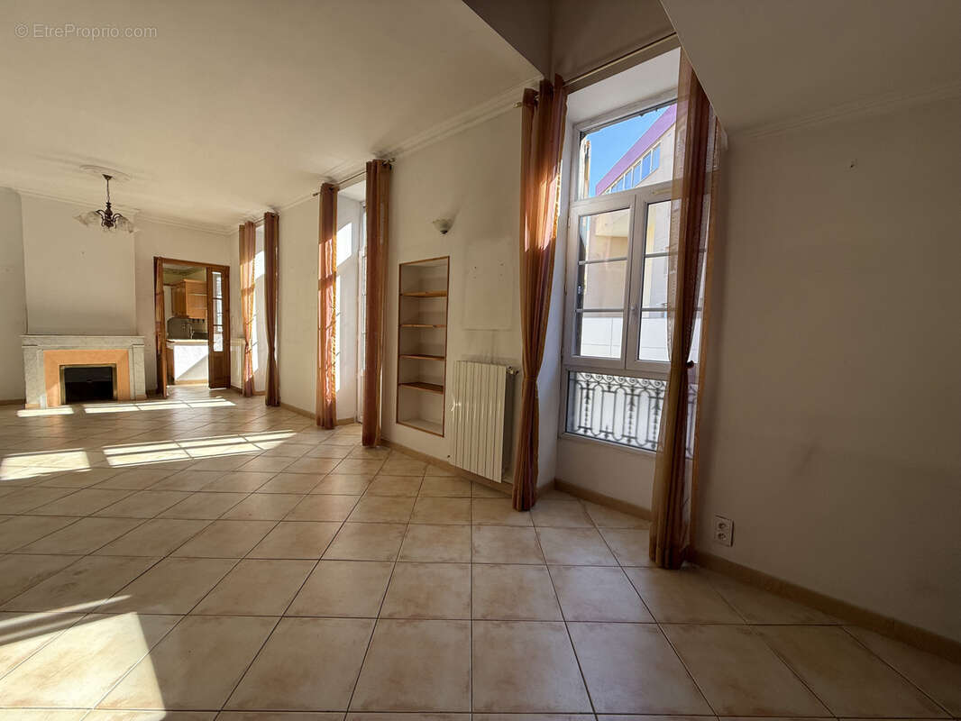 Appartement à NIMES