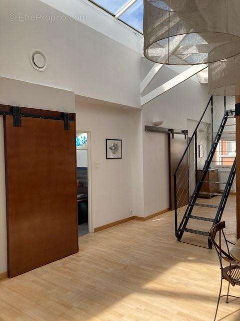 Appartement 309 m² à Cambrai  - photo 7