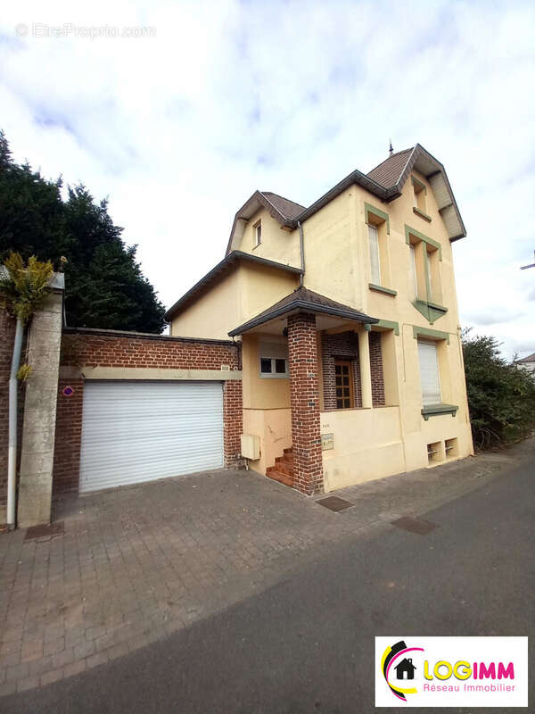 Maison à LE QUESNOY
