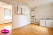 Appartement à AUBOUE