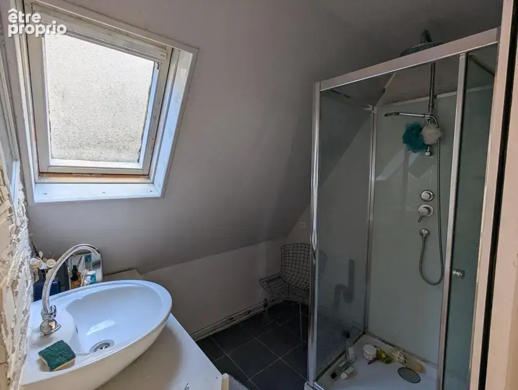 Maison  de ville 4 pièces 85 m2 3 chambres (Fort potentiel) - photo 14