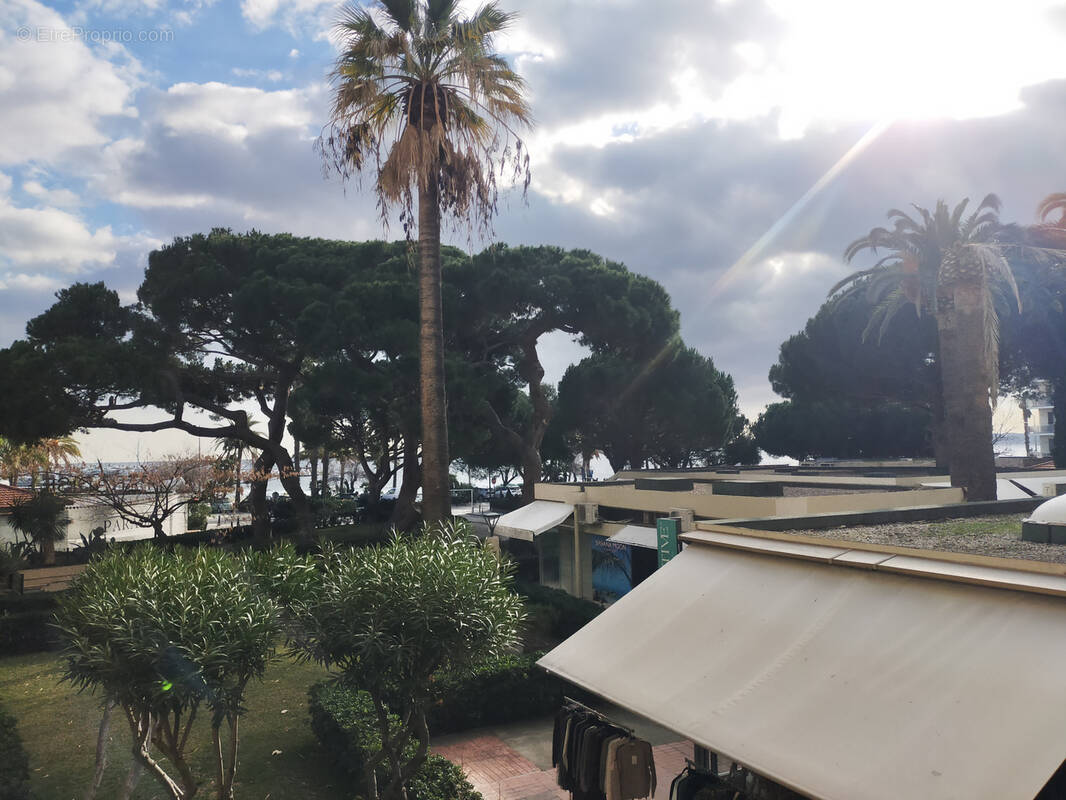 Appartement à LE LAVANDOU