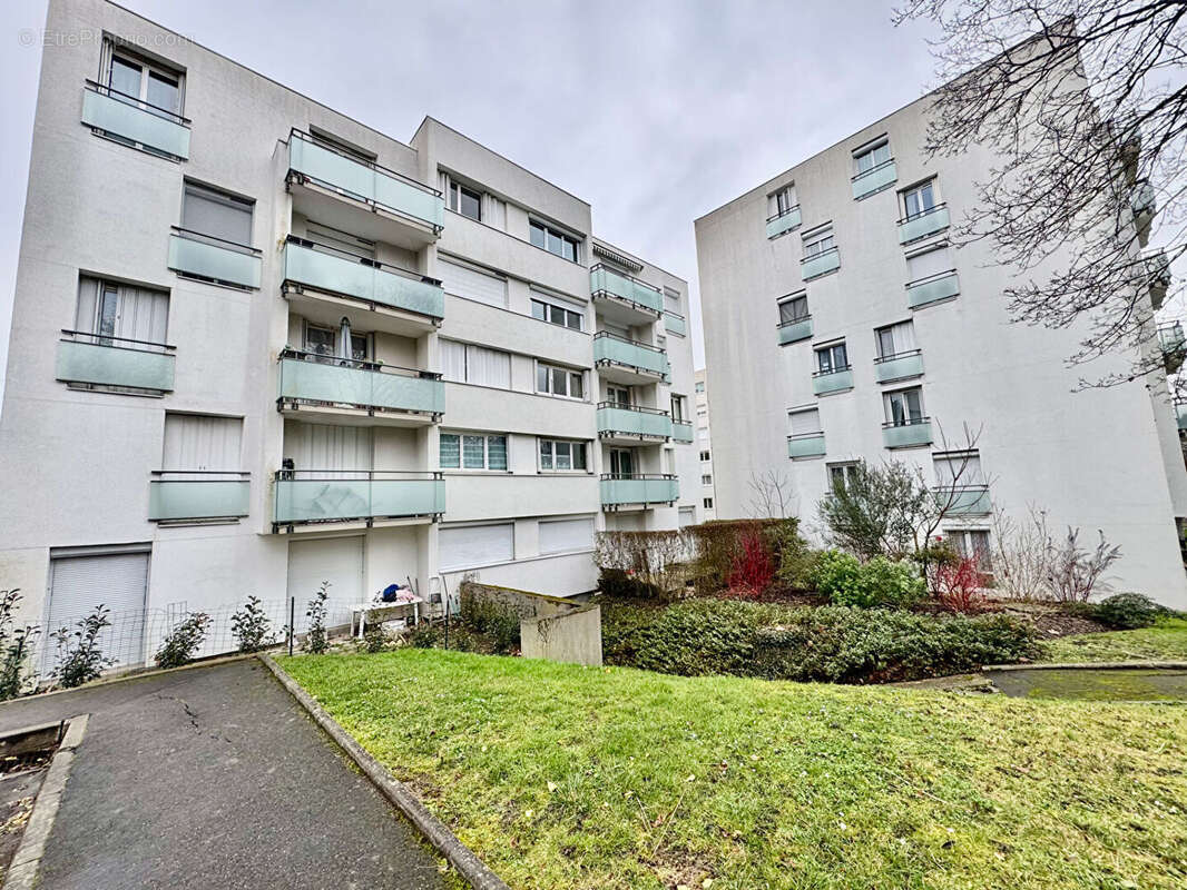 Appartement à YERRES