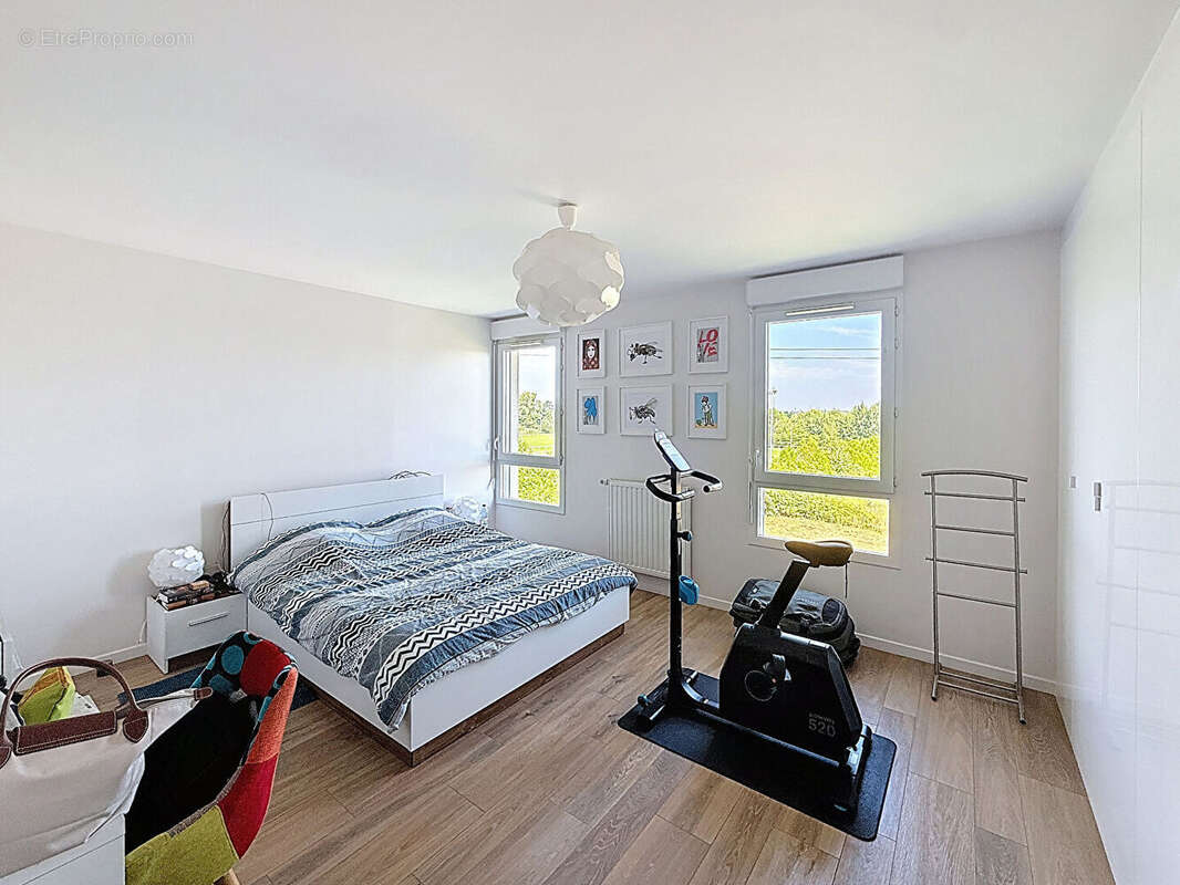 Appartement à ELANCOURT