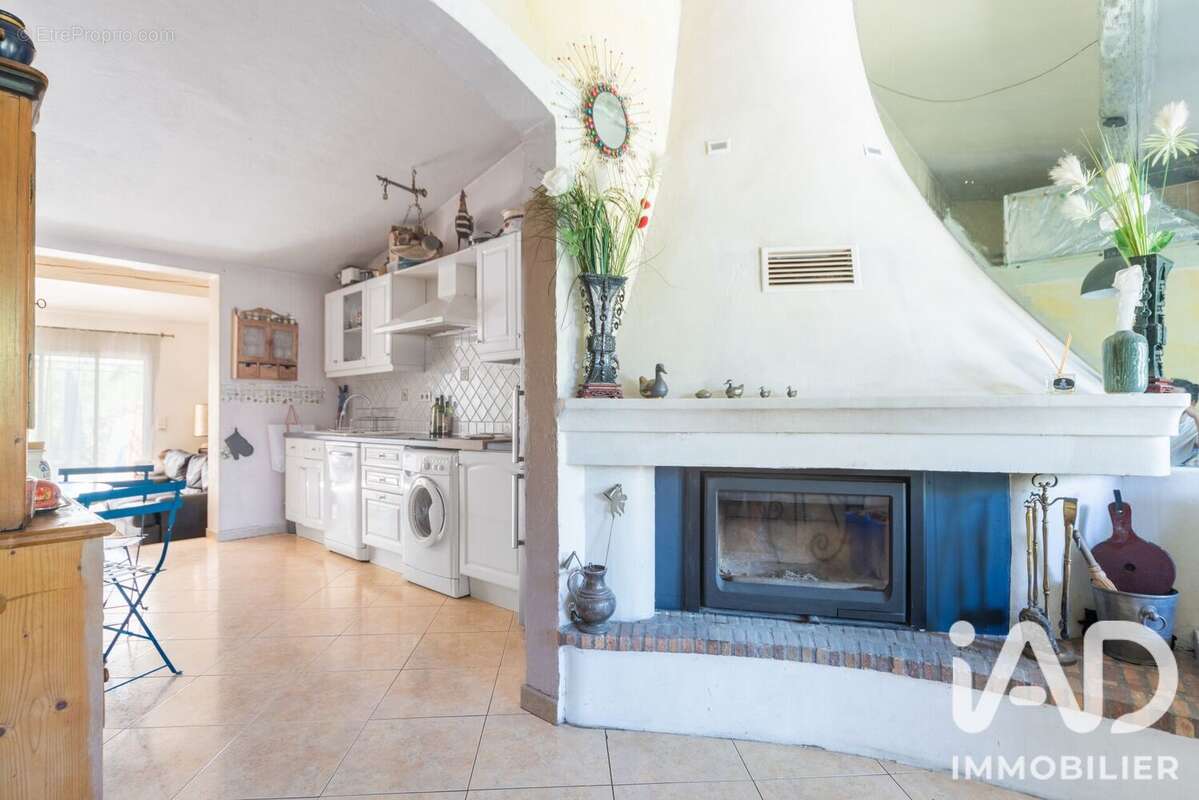 Maison 72 m² à Grasse  - photo 3