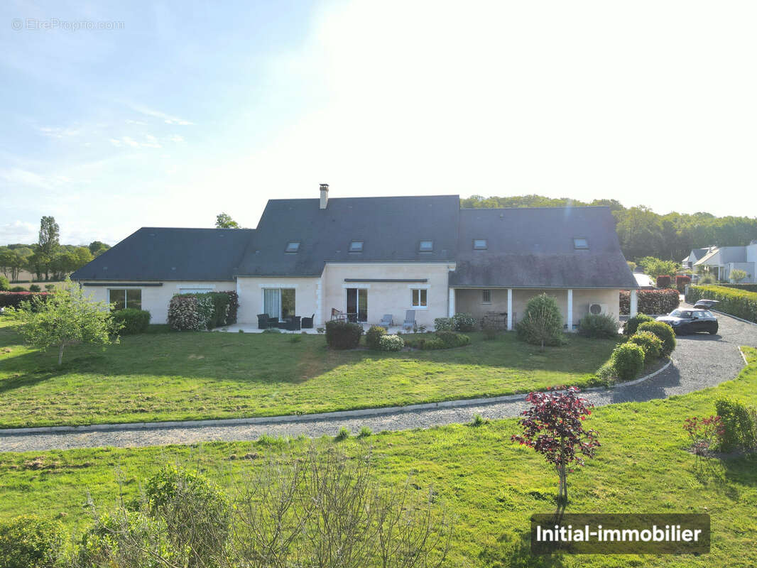Maison à ROUZIERS-DE-TOURAINE